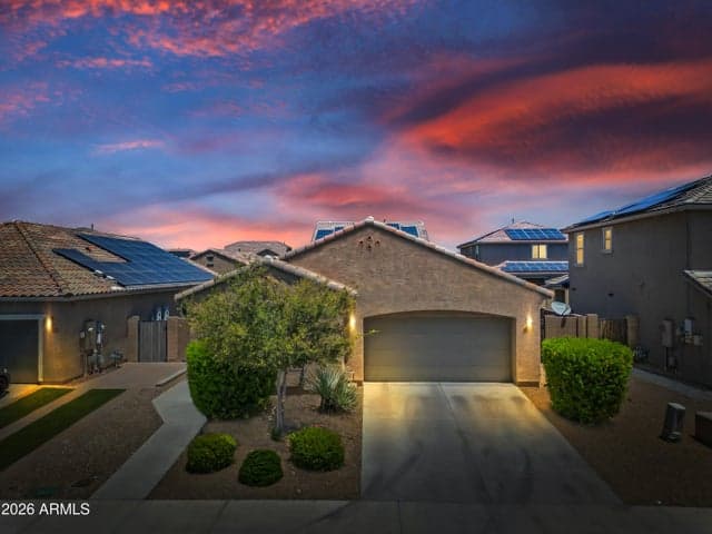 12118 W HIDE Trail, Peoria, AZ