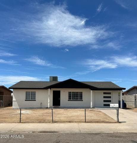 1542 W CARSON Road, Phoenix, AZ