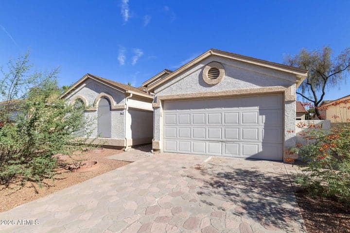 1862 E PEACH TREE Drive, Chandler, AZ