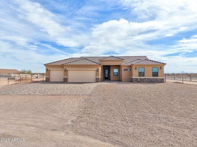 7610 W ALSDORF Road, Casa Grande, AZ