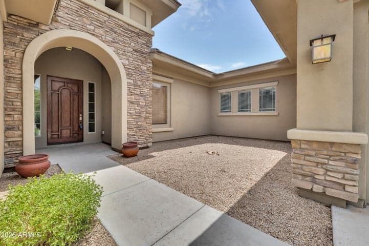 32005 N 16th Avenue, Phoenix, AZ