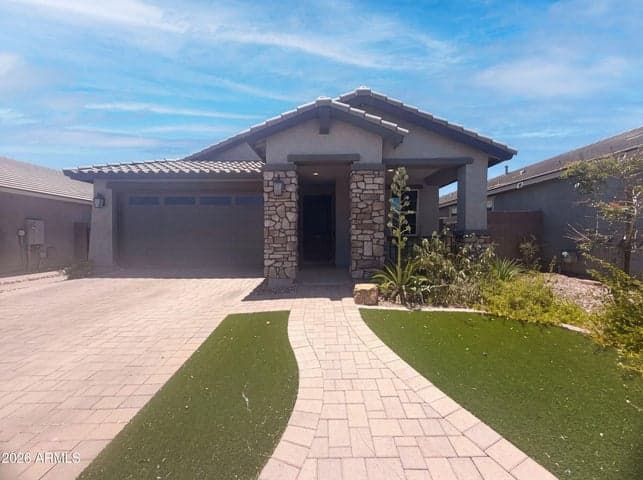 2831 W RAINBOW Drive, San Tan Valley, AZ