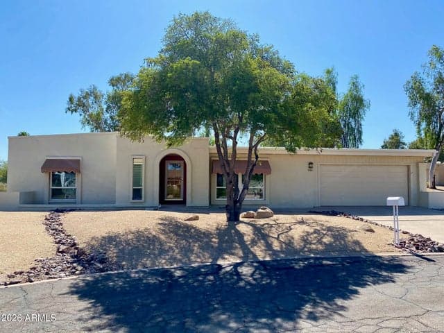 846 E VILLAGE CIRCLE Drive, Phoenix, AZ