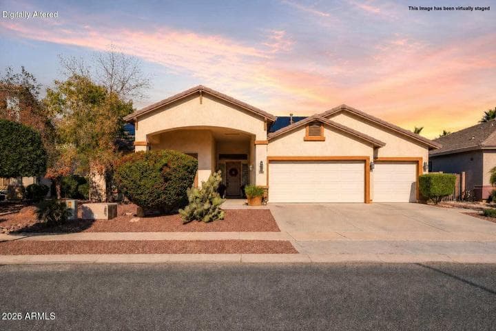 15850 W MERCER Lane, Surprise, AZ