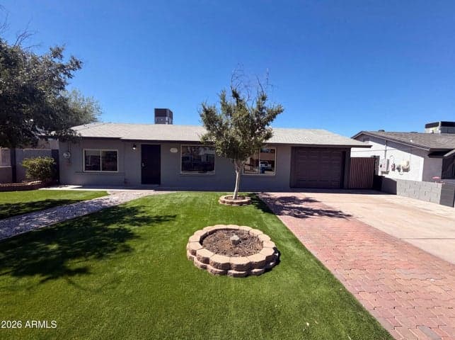 2027 W CORRINE Drive, Phoenix, AZ