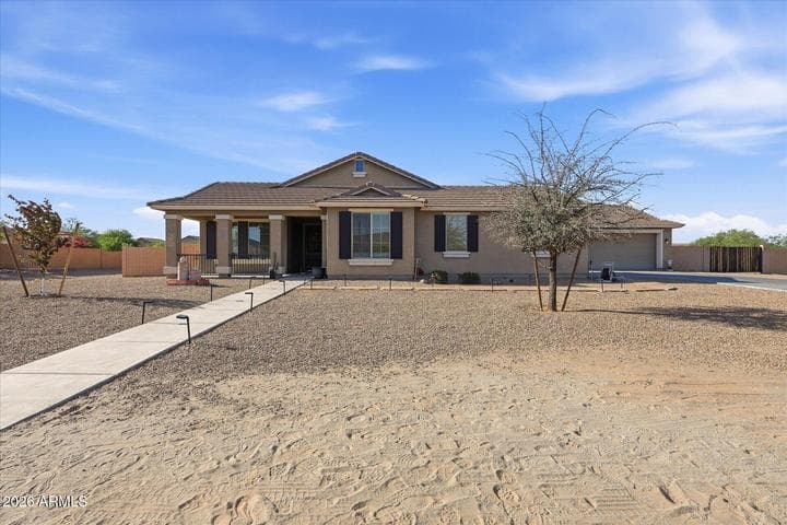 3760 W ROBERTS Road, San Tan Valley, AZ