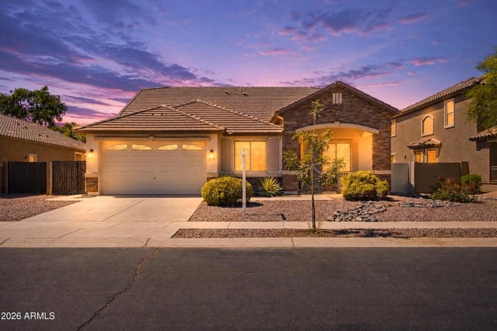 3257 E TONTO Court, Gilbert, AZ