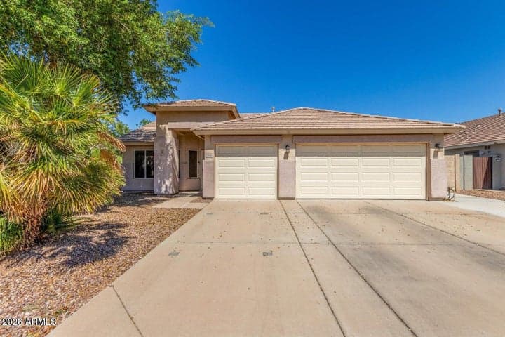 5648 E HOLMES Avenue, Mesa, AZ