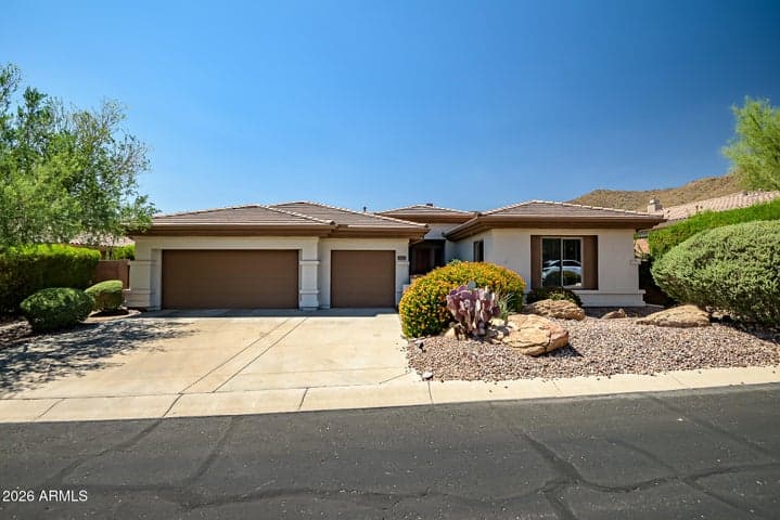 42328 N CROSSWATER Way, Anthem, AZ