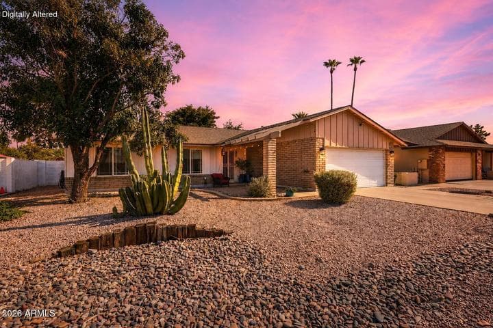 1358 E CHILTON Drive, Tempe, AZ