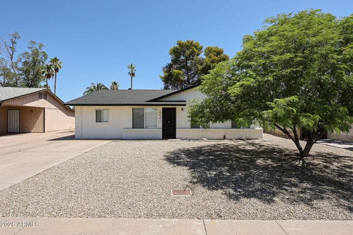 4034 E WINDROSE Drive, Phoenix, AZ