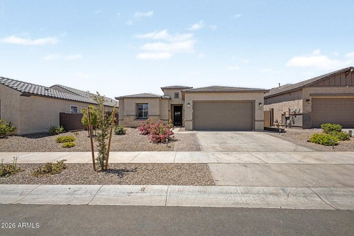 16699 W SAGUARO PARK Lane, Surprise, AZ