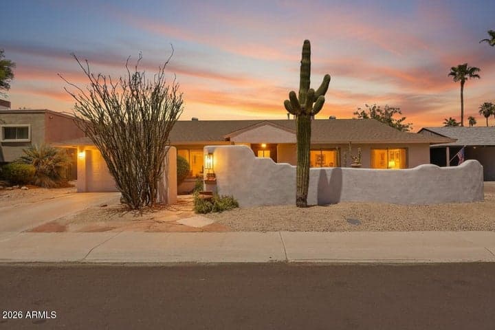 8320 E BUENA TERRA Way, Scottsdale, AZ