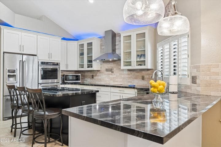 3662 W BARCELONA Drive, Chandler, AZ