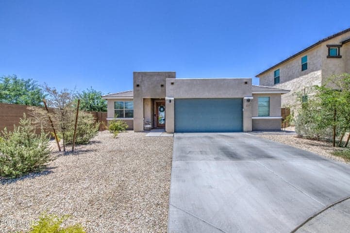 4417 W CHARLIE Drive, San Tan Valley, AZ