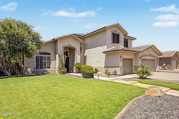 6210 W JULIE Drive, Glendale, AZ