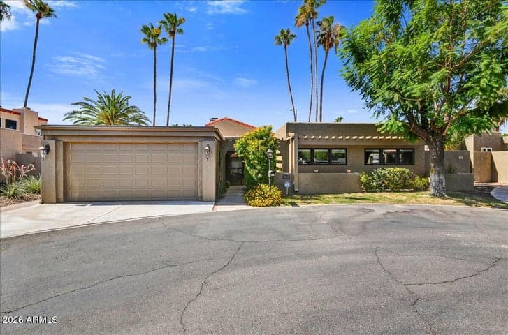7315 E ROVEY Avenue, Scottsdale, AZ