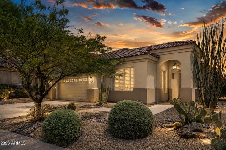 9031 N BROKEN BOW --, Fountain Hills, AZ