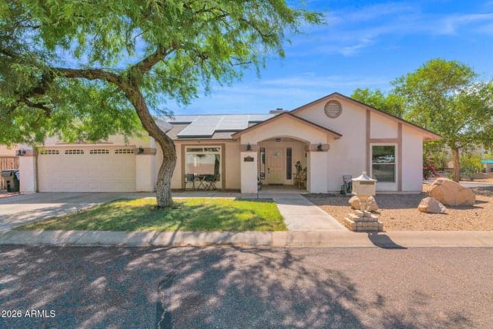 9040 N 14TH Place, Phoenix, AZ