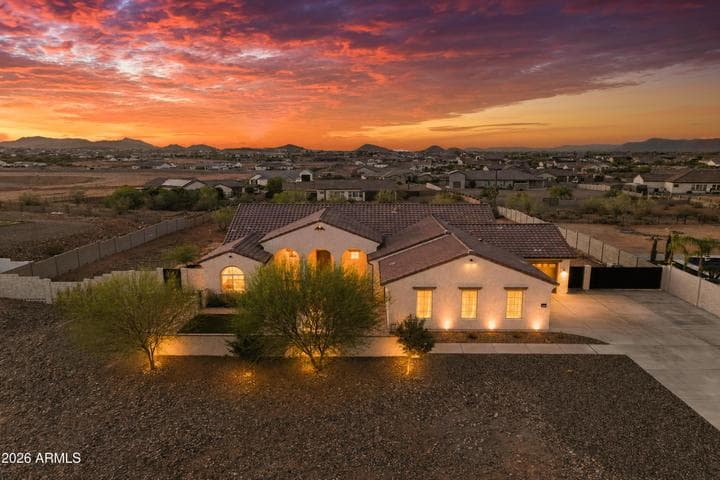 498 W CHASE Street, San Tan Valley, AZ