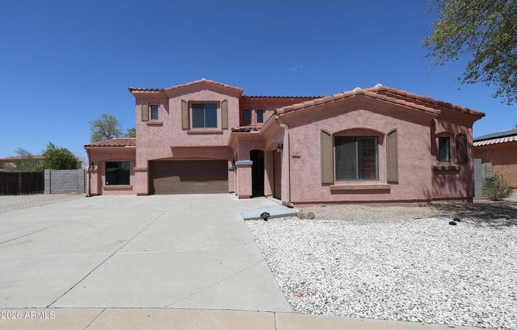 121 N SILVERWOOD Drive, Casa Grande, AZ