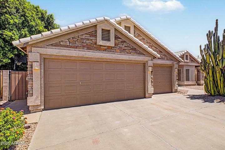 6374 W FIREBIRD Drive, Glendale, AZ