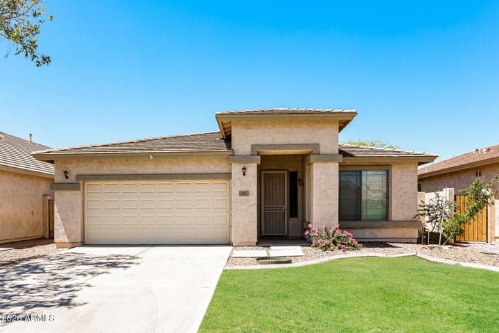 49 E MILL REEF Drive, San Tan Valley, AZ