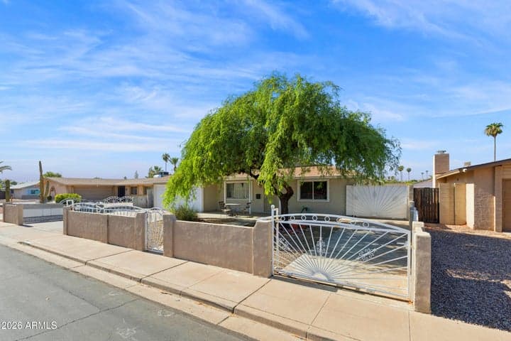 2131 W EDGEWOOD Avenue, Mesa, AZ
