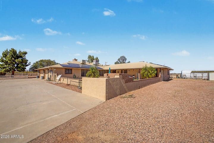 20537 W GORDON Way, Wittmann, AZ