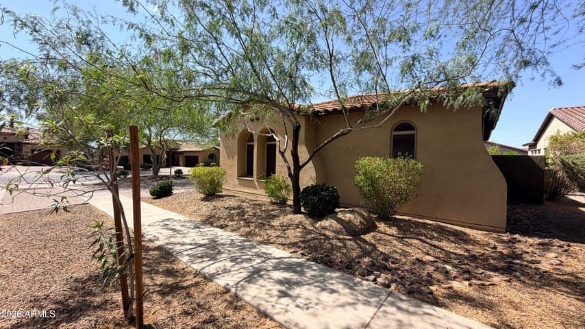 1518 E HAZEL Drive, Phoenix, AZ