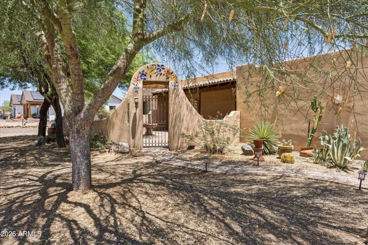 39507 N 10TH Street, Phoenix, AZ