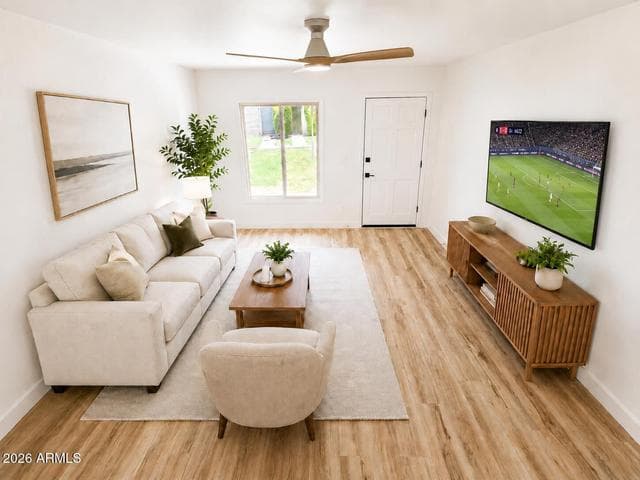 2868 E CLARENDON Avenue, Phoenix, AZ
