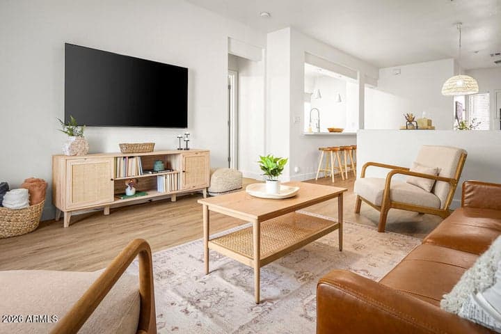 525 N MILLER Road #102, Scottsdale, AZ
