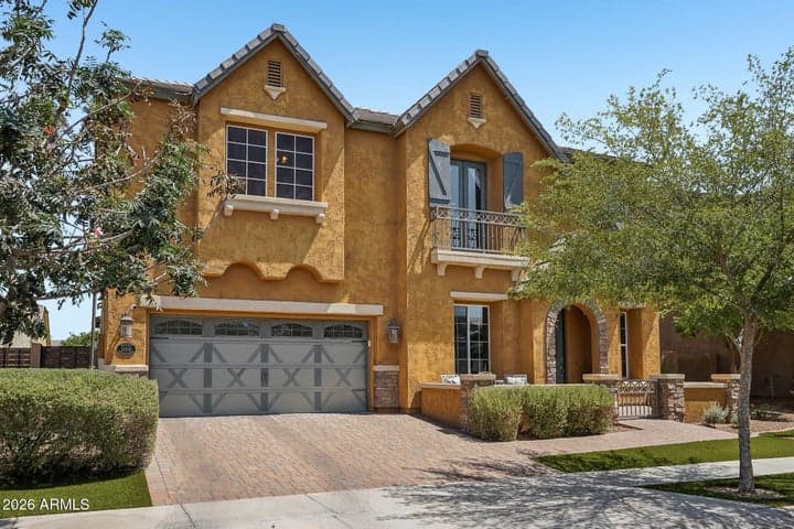 10556 E MENDOZA Avenue, Mesa, AZ