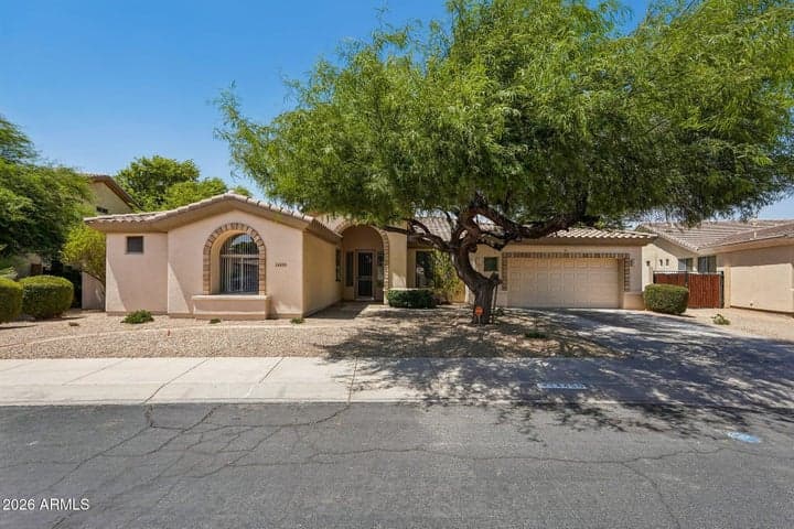 14450 W AVALON Drive, Goodyear, AZ
