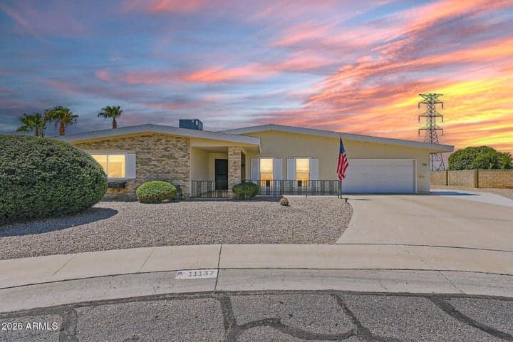 11137 W PALMERAS Drive, Sun City, AZ