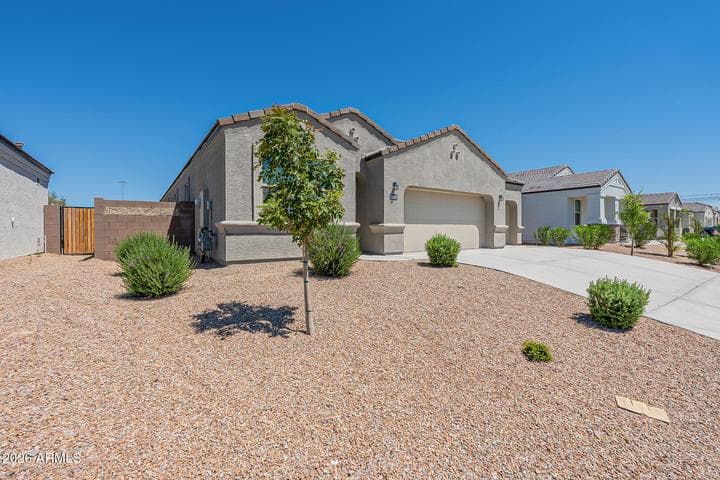 30572 W CELEBORN Drive, Buckeye, AZ