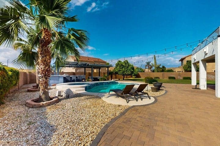 3288 E DEVONSHIRE Avenue, Gilbert, AZ
