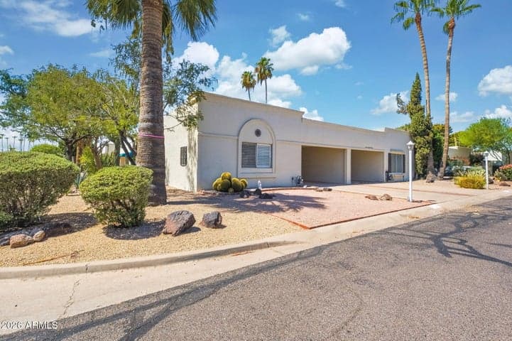 7823 E BONNIE ROSE Avenue, Scottsdale, AZ