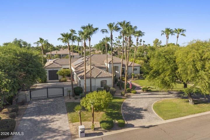 2656 E Taurus Place, Chandler, AZ
