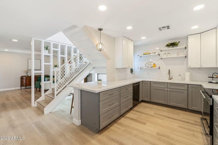 2 W GEORGIA Avenue #9, Phoenix, AZ