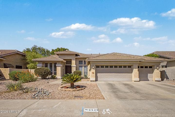 6528 W VIA MONTOYA Drive, Glendale, AZ