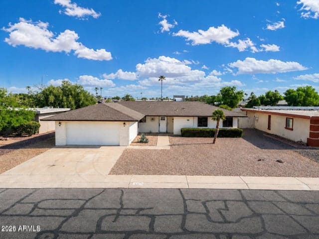 10610 W GARNETTE Drive, Sun City, AZ