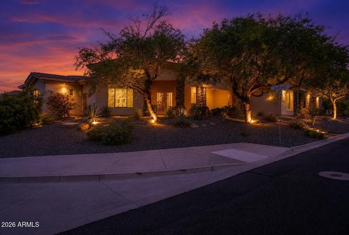 8705 S 24TH Place, Phoenix, AZ