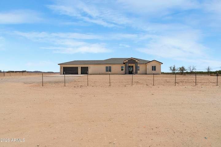 2407 S 336th Avenue, Tonopah, AZ
