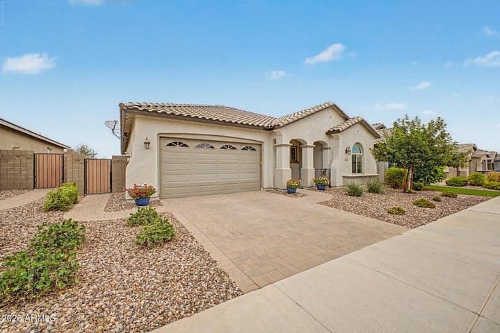 2844 W ROOSEVELT Drive, San Tan Valley, AZ