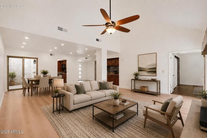 4105 E LARKSPUR Drive, Phoenix, AZ