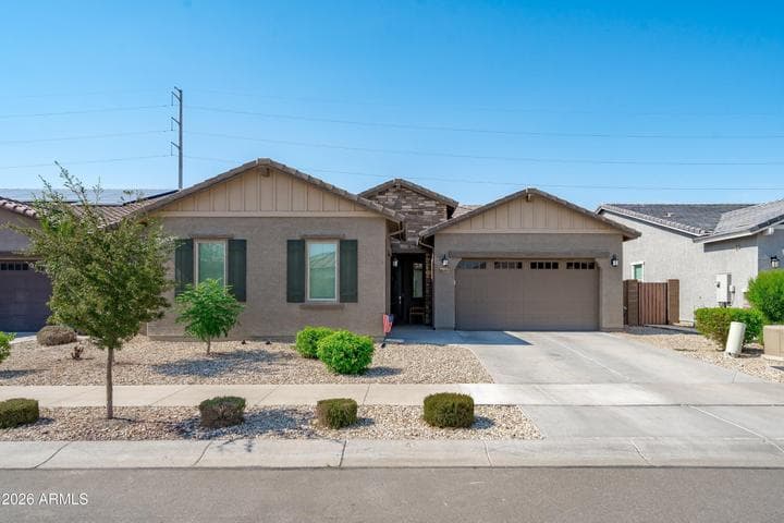 18884 W Shaw Butte Drive, Surprise, AZ
