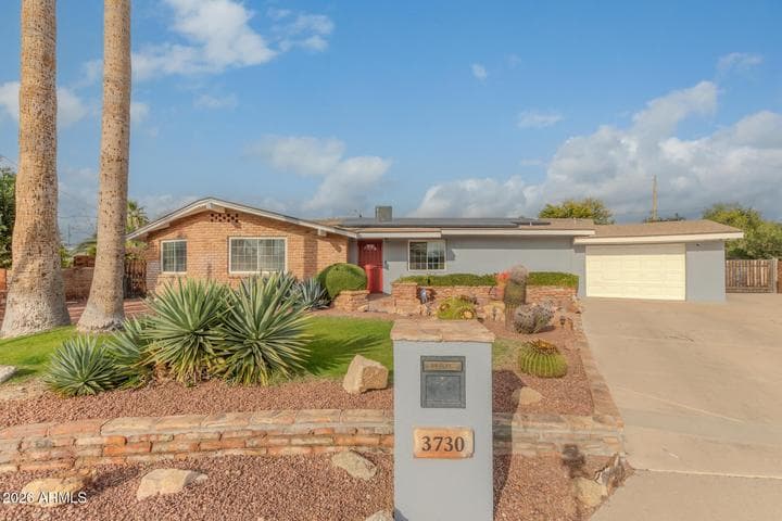3730 E KINGS Avenue, Phoenix, AZ