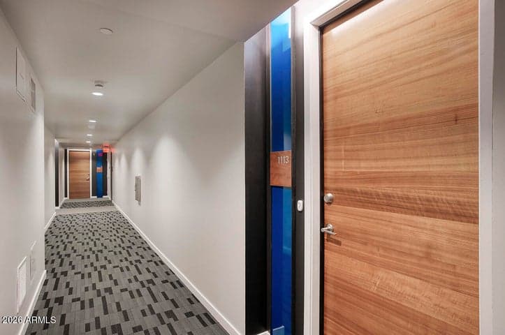 200 W PORTLAND Street #1113, Phoenix, AZ